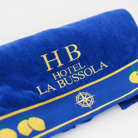 Bussola 3*