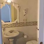 Bussola أناكابْري