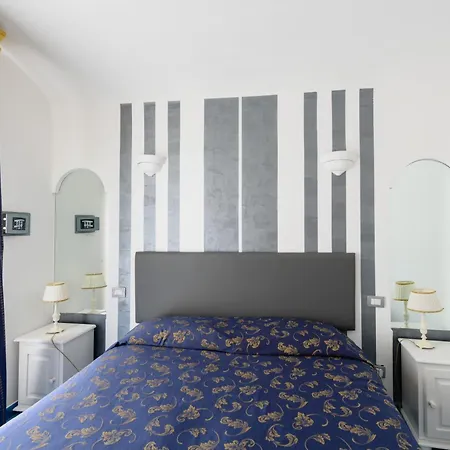 Hotel Bussola