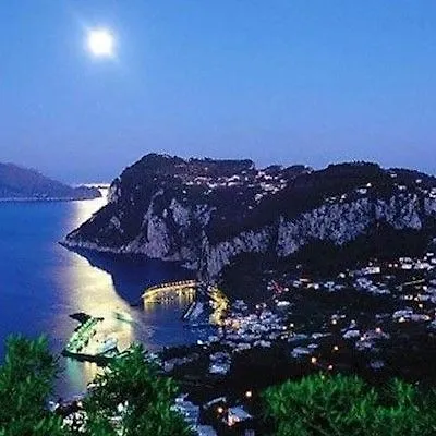 ホテル ブッソラ 3*